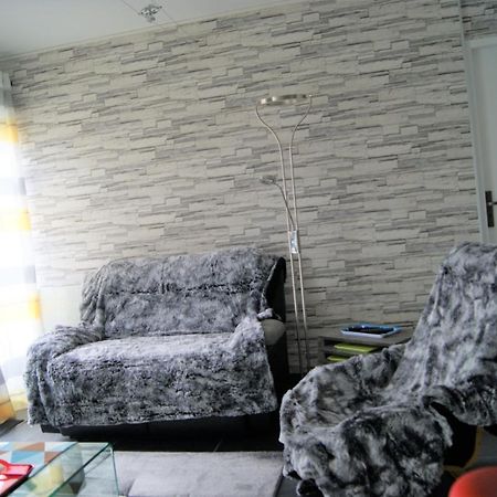 Apartament Victoria-T2-41M2-Balcon, Wifi, Linge, Produits, Menage Inclus Reims Zewnętrze zdjęcie