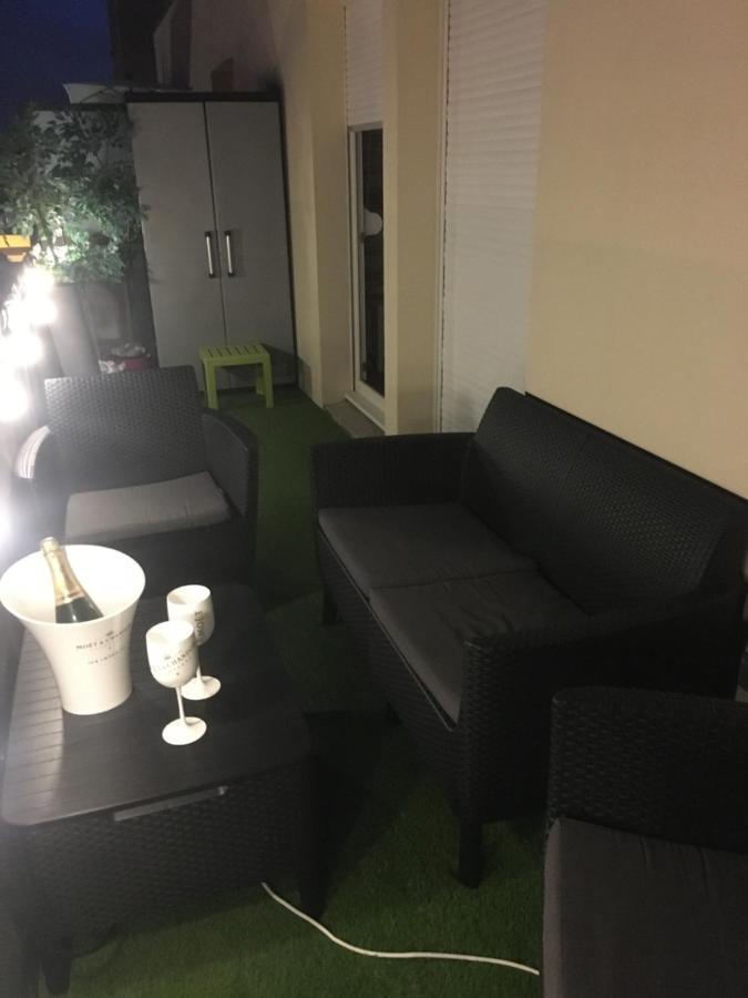 Apartament Victoria-T2-41M2-Balcon, Wifi, Linge, Produits, Menage Inclus Reims Zewnętrze zdjęcie