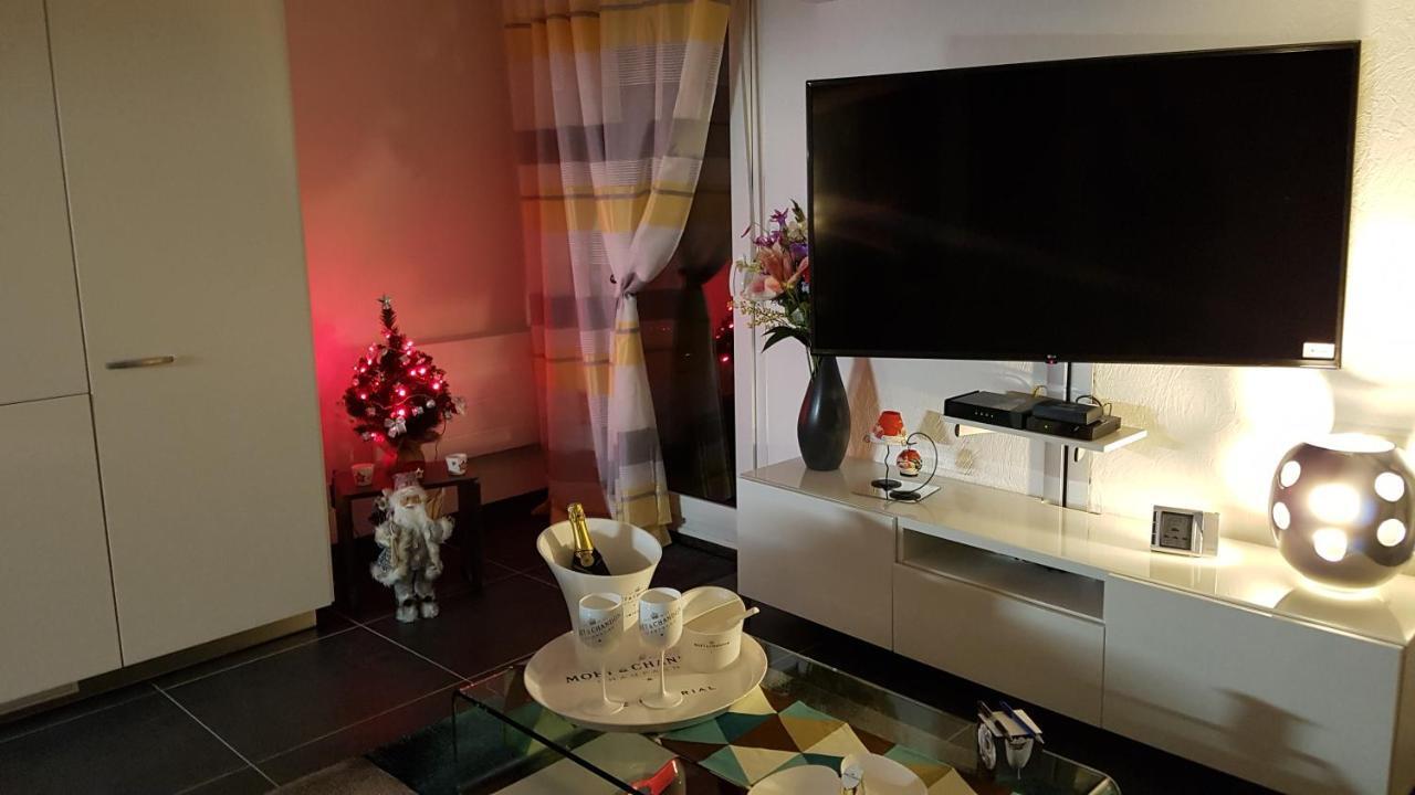 Apartament Victoria-T2-41M2-Balcon, Wifi, Linge, Produits, Menage Inclus Reims Zewnętrze zdjęcie